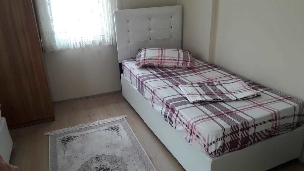 Elit Kurdal Apartment
