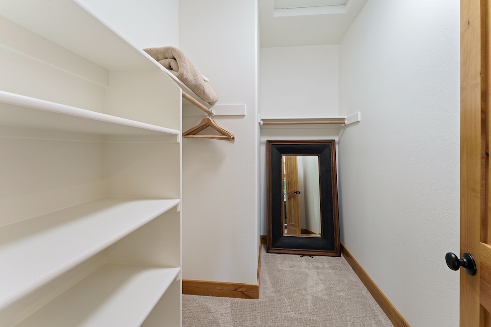 4 Catkin 4 Bedroom Home