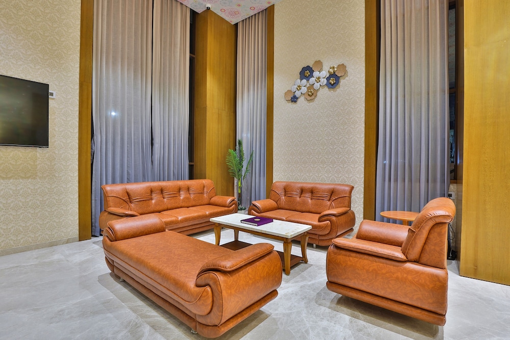 FabHotel Prime Empyrean view 4