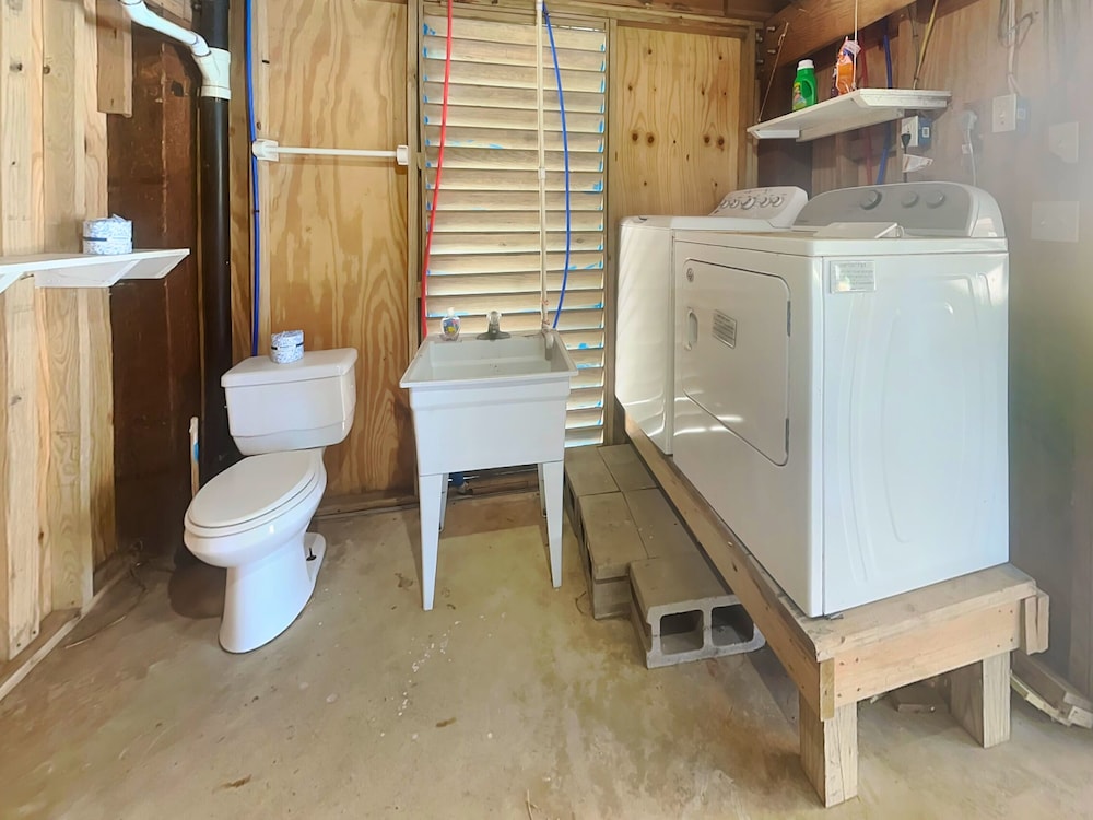 Bayview Cottage by Ryson Vacation Rentals