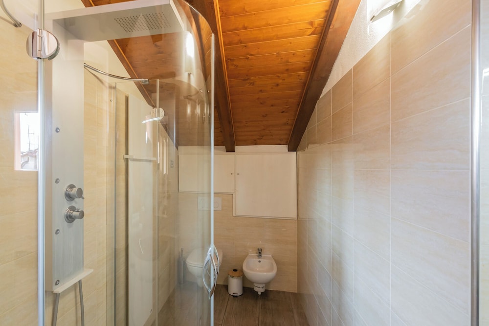 Domus in Como by Rent all Como