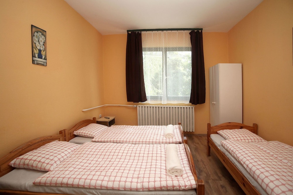 Csillagtúra Panzió