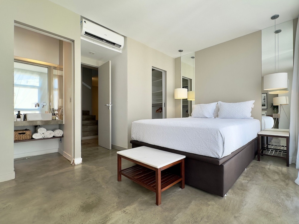 WhereInRio 4 suites luxury penthouse Ipanema