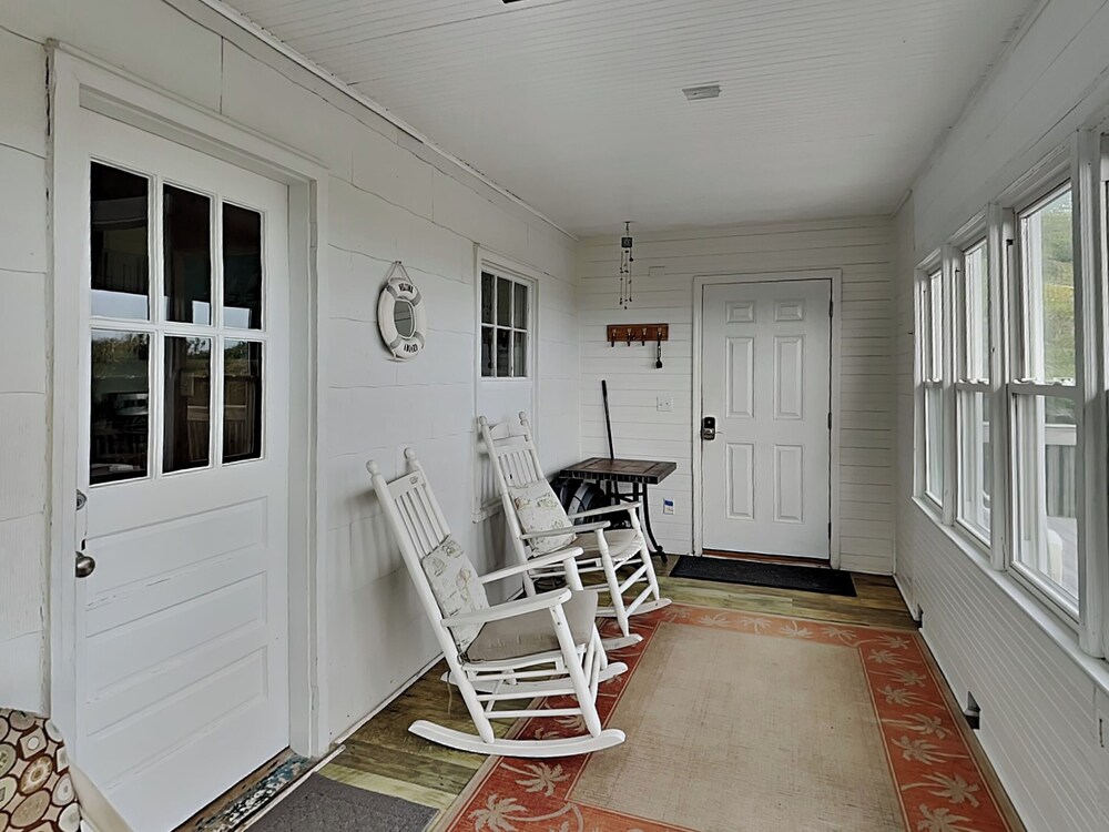 703 By The Sea by Topsail Realty