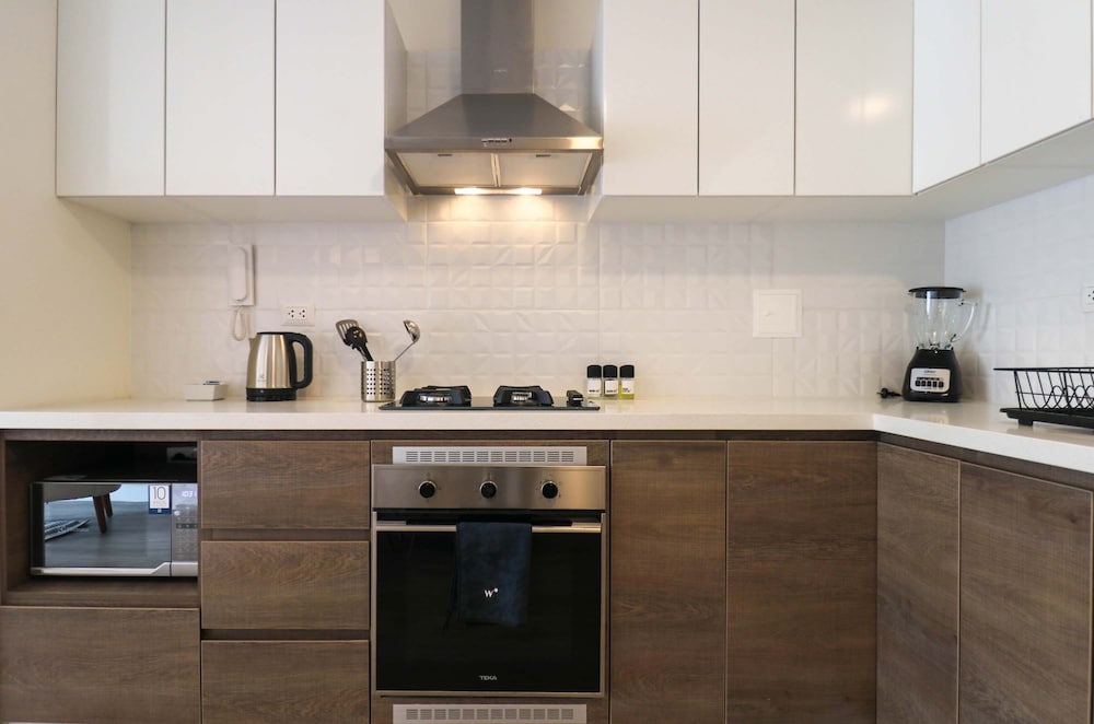 w Exceptional 2BR w Balcony in Barranco