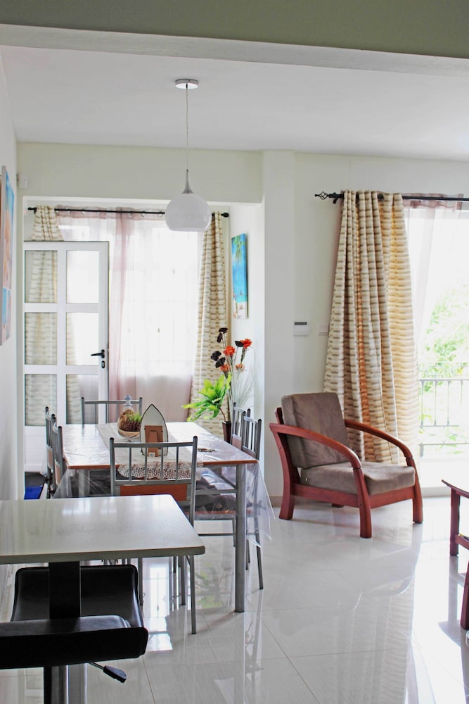 TwinsApartments