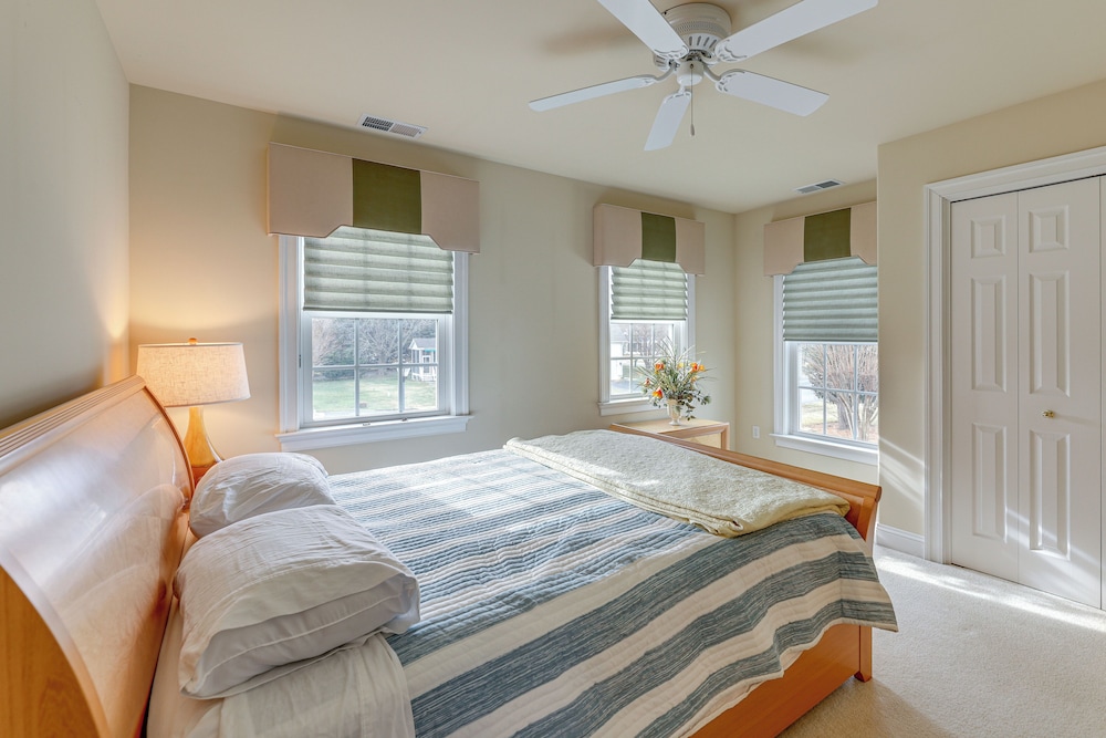 2 Mi to Bethany Beach! Spacious Family Retreat