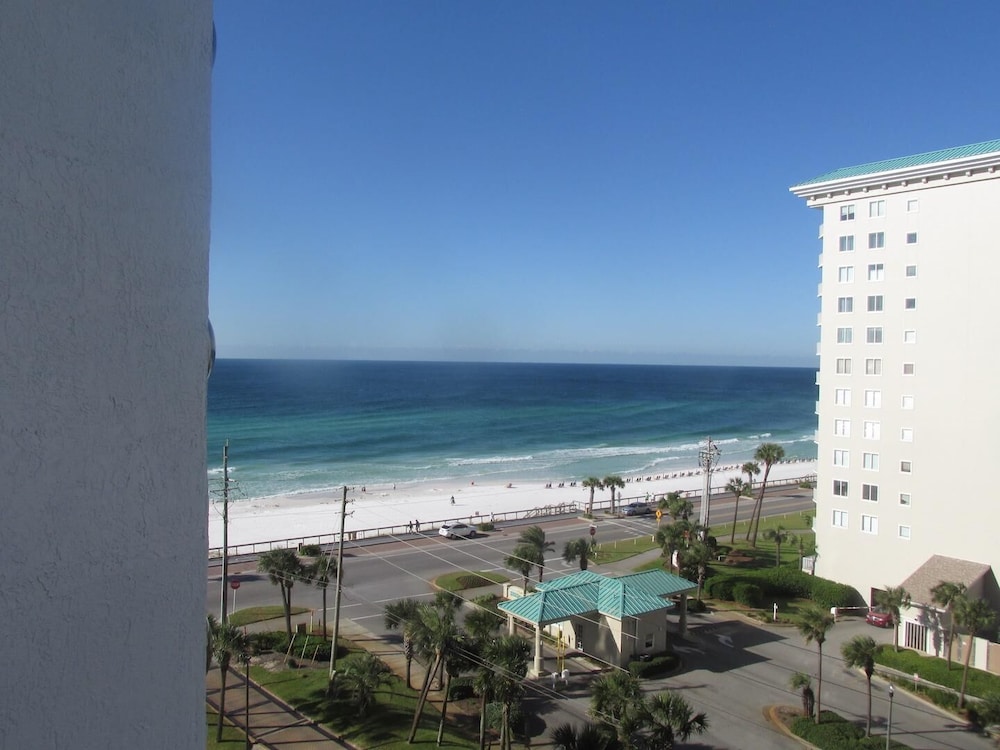 Surfside 1210 2 Bedroom Apartment by BnD