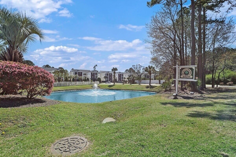 River Oaks 60n 2 Bedroom Condo
