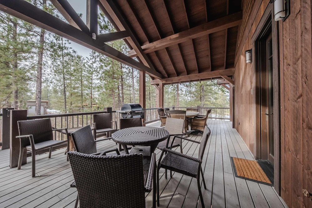 Wilderness Club Chalet