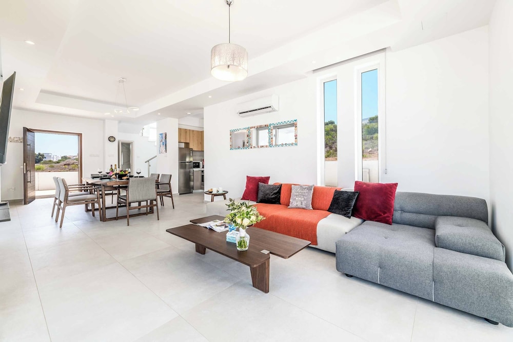 Mylos Lifestyle Seaview 21