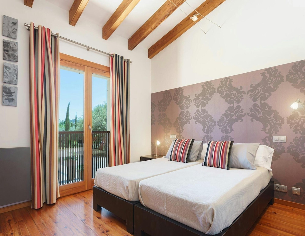 Nice Villa Near Golf of Pollensa