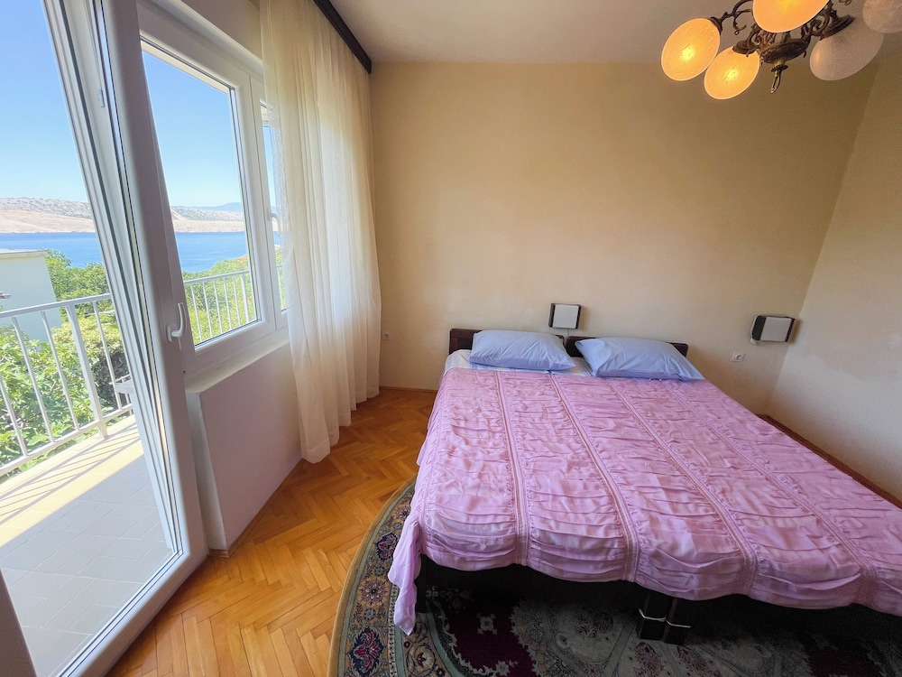 Apartment Asta