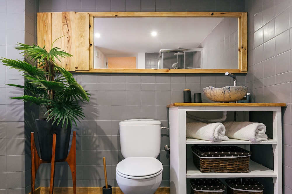 19 Tile Ceramic Concept - by Unlock Hotels