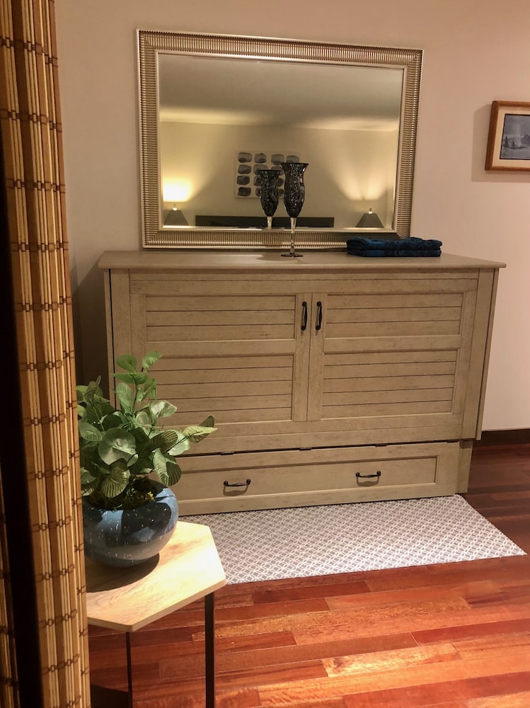 Davis Brook Retreat