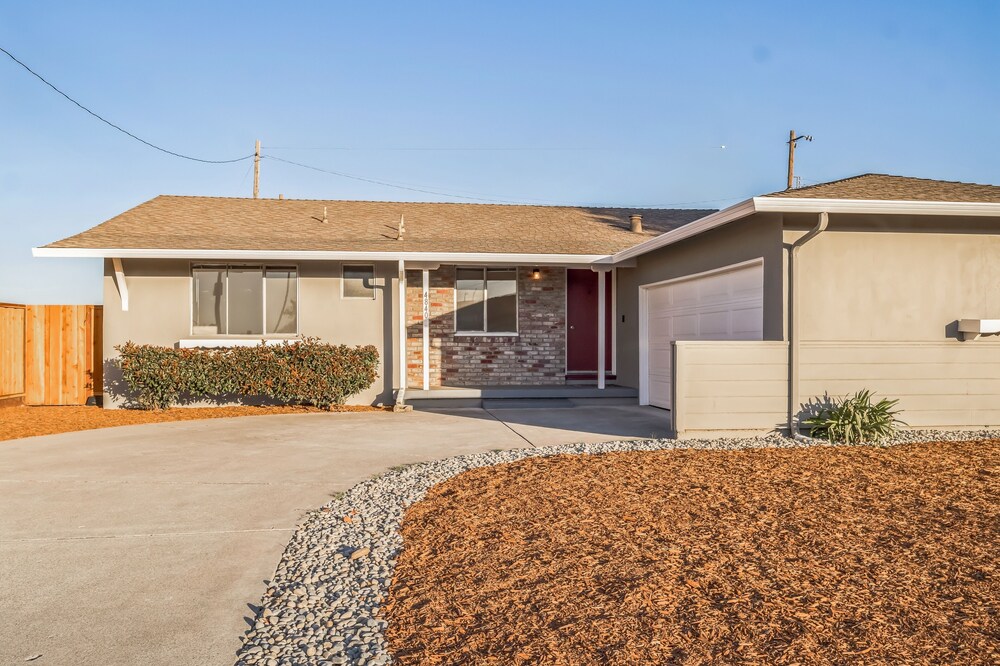 Charming Vintage Retreat In The Heart Of San Jose 3 Bedroom Home
