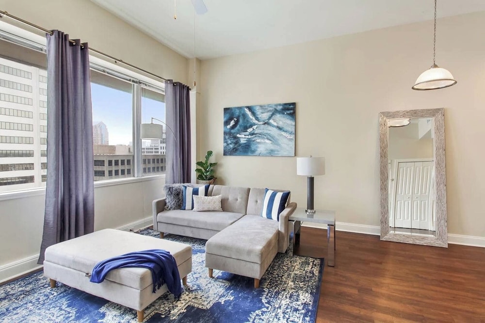 Upscale NOLA Condos - Image 4