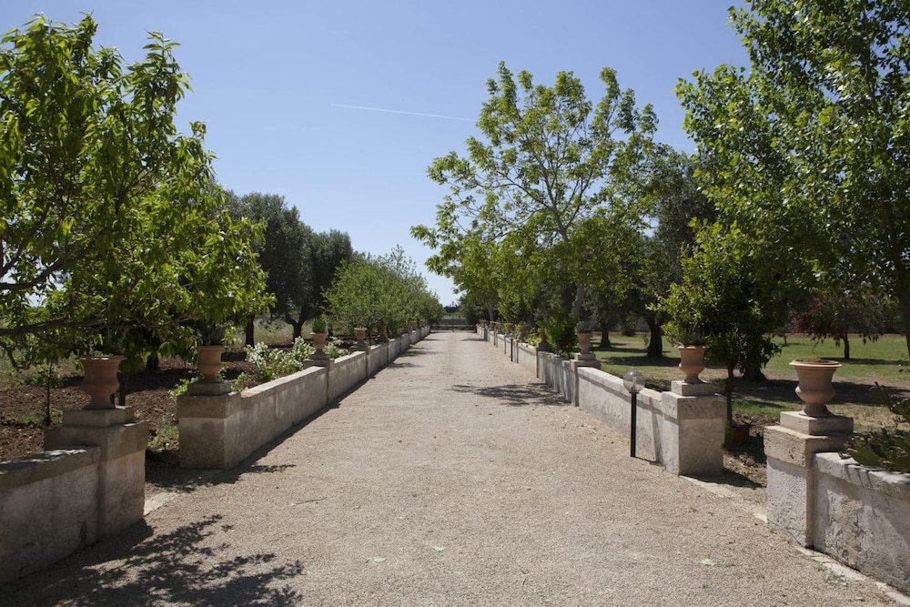 Villa Urso BedWine