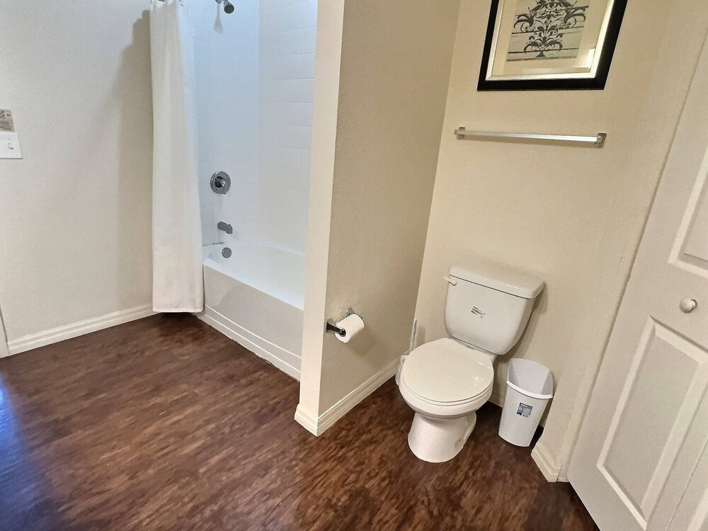 Lucaya 3BR Townhome 15min to Disney Gated