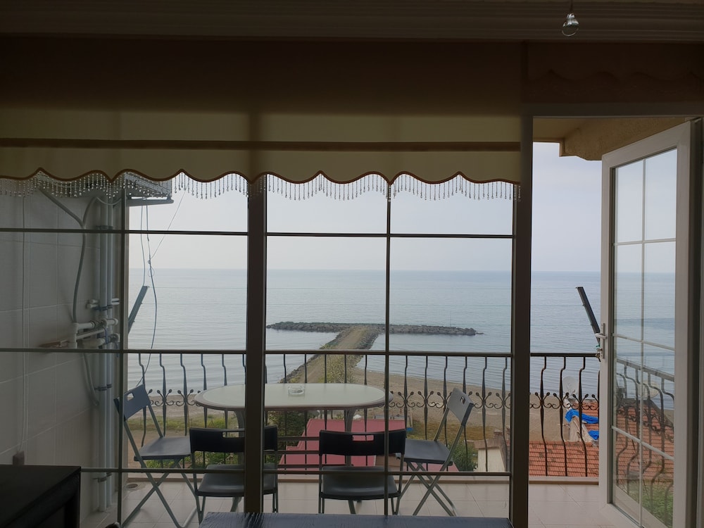 Yalıncak Beach Residence