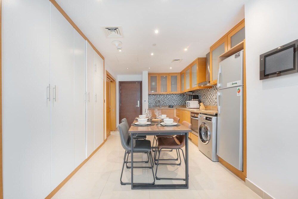 Relaxing and Cozy 1BR Apartment in Business Bay
