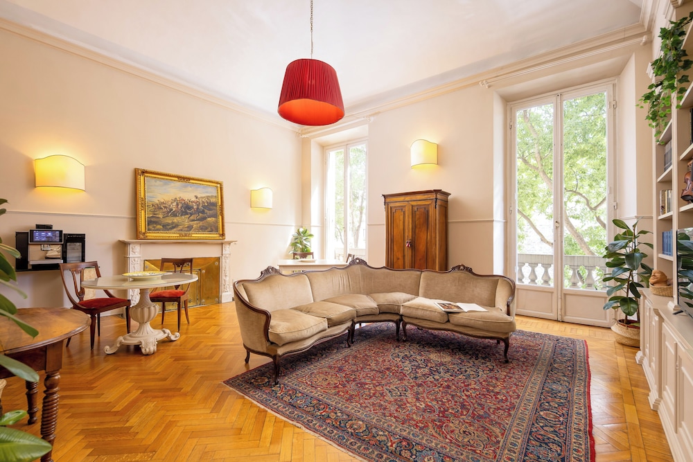 L'Antica Porta Boutique B&B