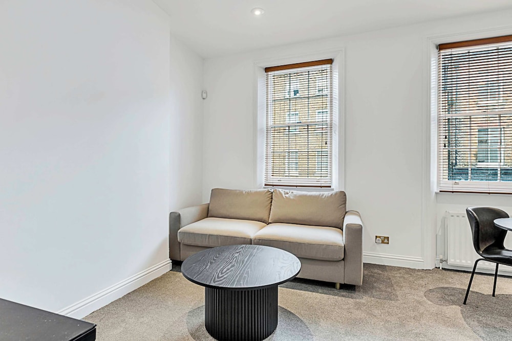 A One-bedroom Apartment Situated In Central London