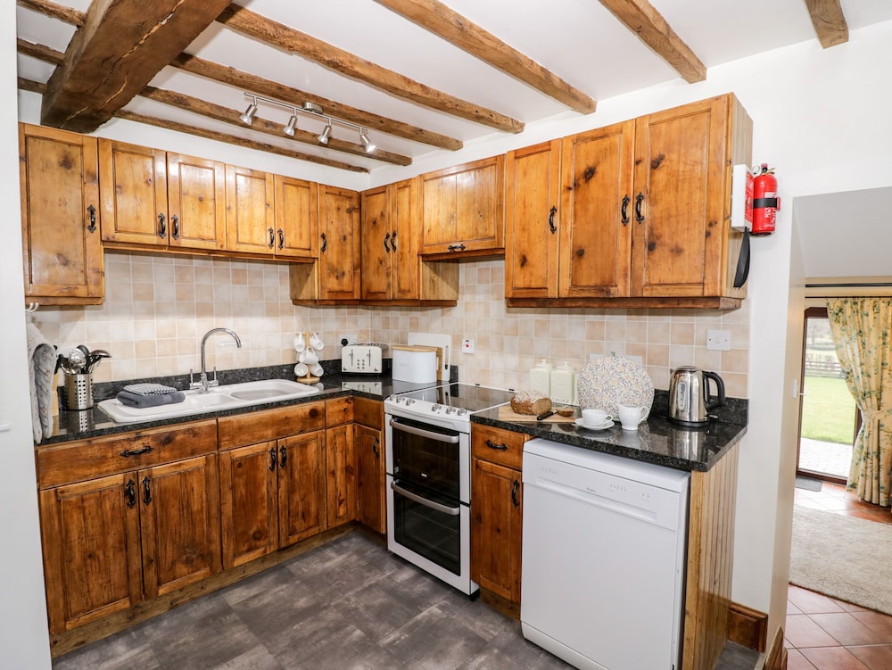 Wilstone Cottage