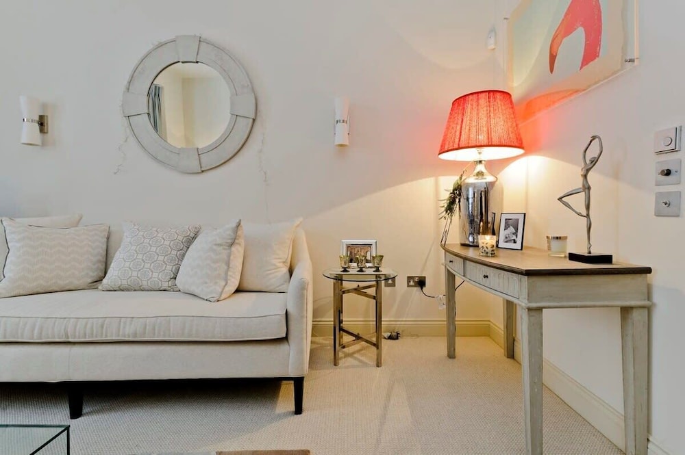 Charming 1 Bed Flat, Chelsea