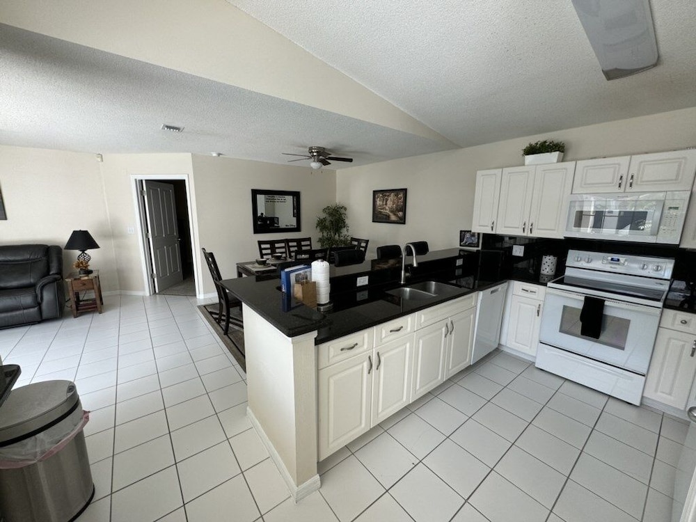 Villa Crayson 3 Bedroom Home