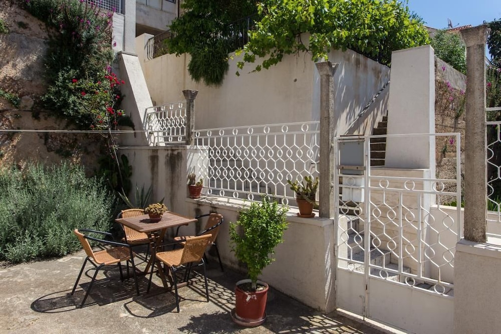 Ploce Apartments - Jelena