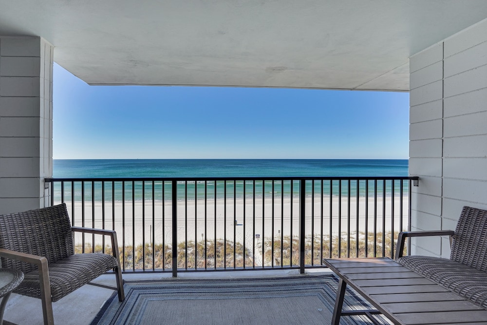 Oceanfront PCB Condo: Steps to Private Beach!