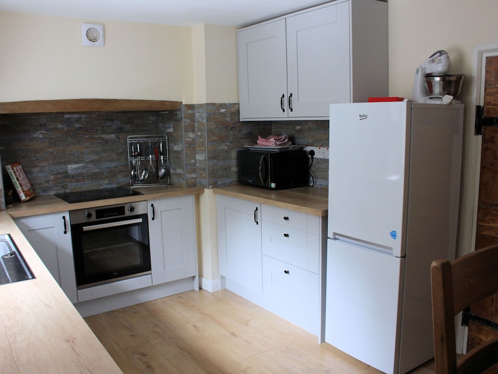 Yelverton Vacations - Tuckermarsh Quay River Cottage 2 - Property Image 14