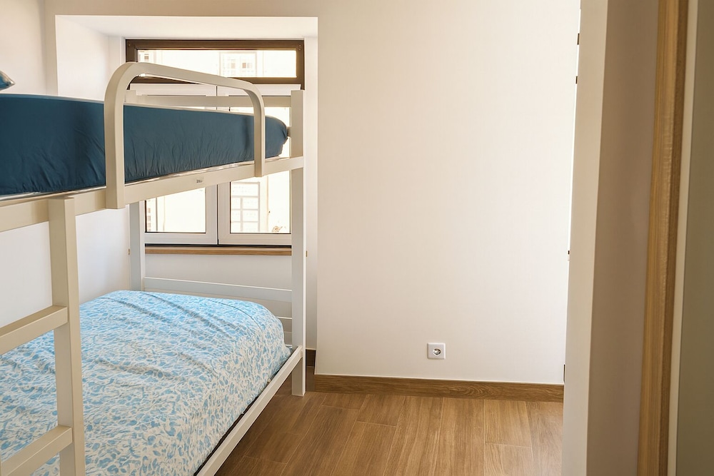 Central Lagos Guest House Twin Room