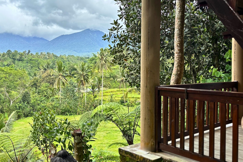 Four Mountains Villa Bedugul