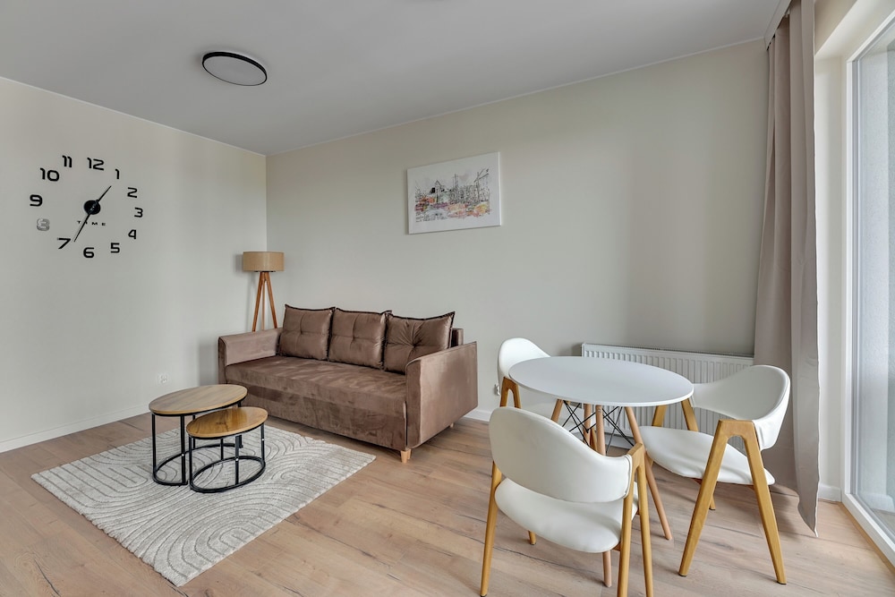 Horizon 122- Sea View by Grand Apartment