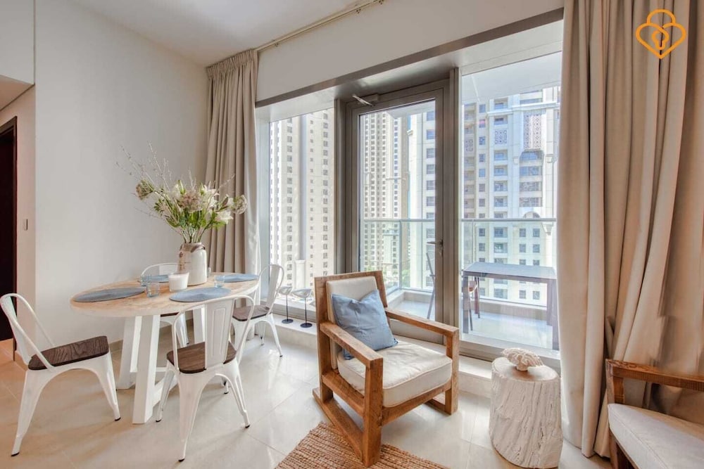 Spakle Building 2 Dubai Marina - Apartment 1007
