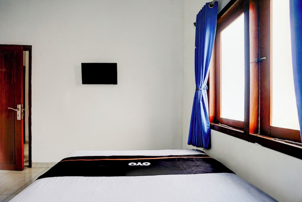 OYO 94818 Sabina House Syariah