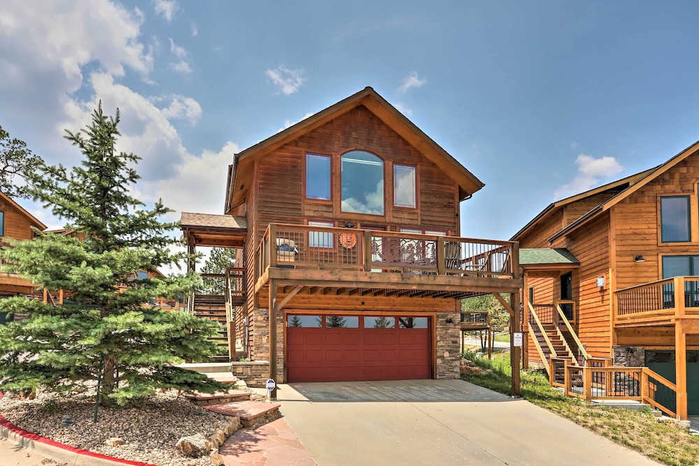 Estes Park Home w/ Grill < 1 Mi to Stanley Hotel! - Property Image 4