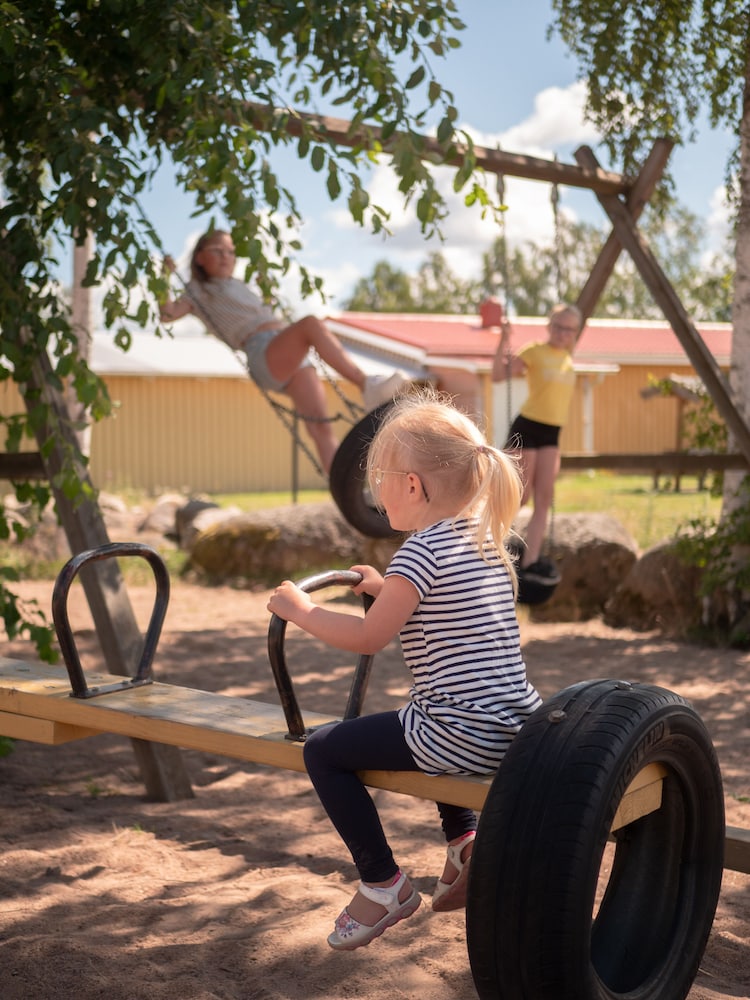 Björkbackens Stugby - Campground