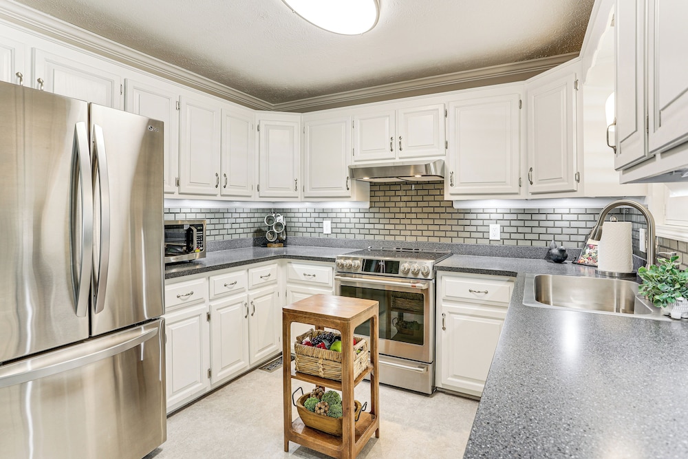 Modern Pet-friendly Home w/ Covered Patio + Yard