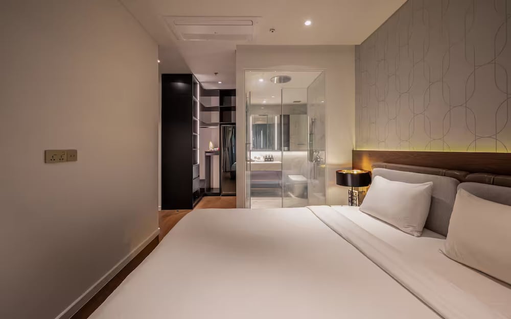 Metropole Crest Risidence