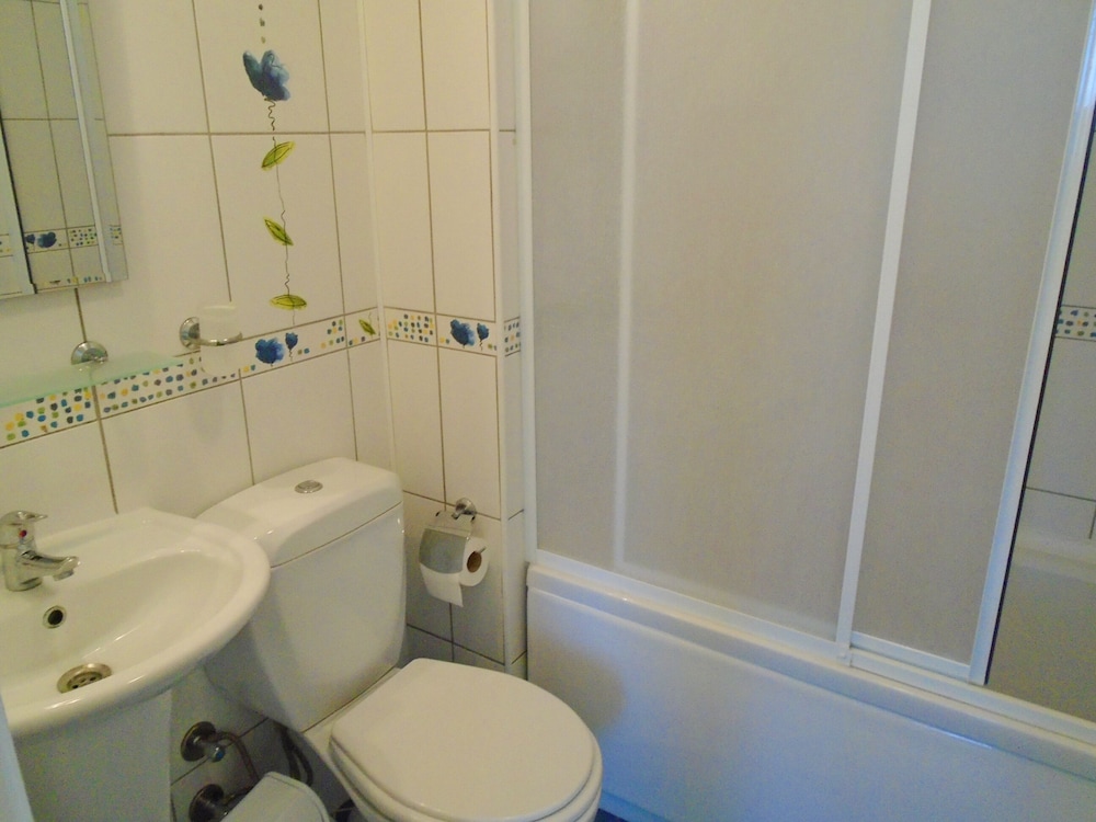 Photo 47