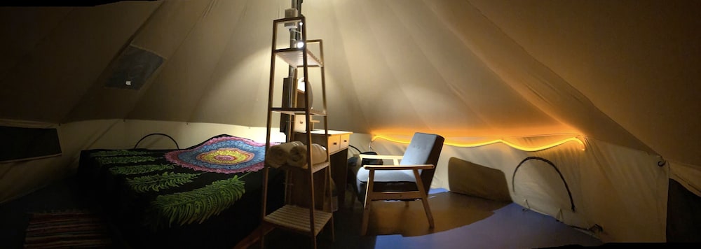 TamaHostel & Glamping view 5