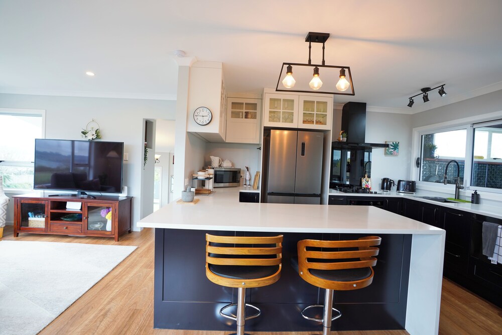 Kiwi Retreat By Aotearoa Escapes