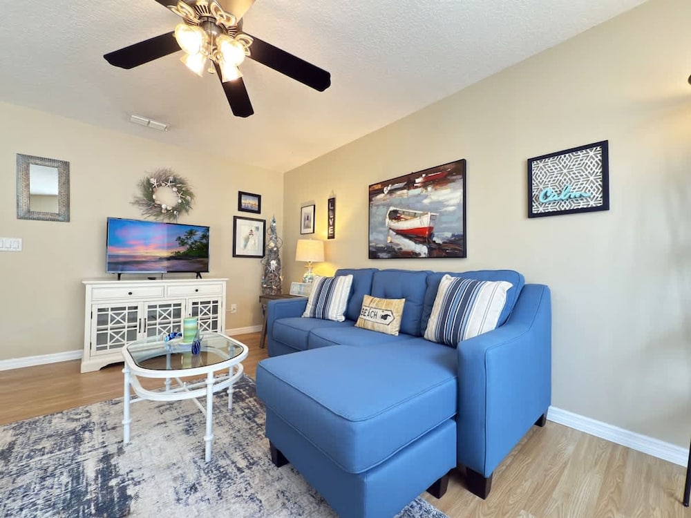 Near Disney Villa 3 bd Private Pool