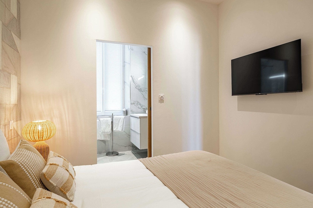 Cosy Flat 100m From the Beach - Carre D'or - 1br/2p