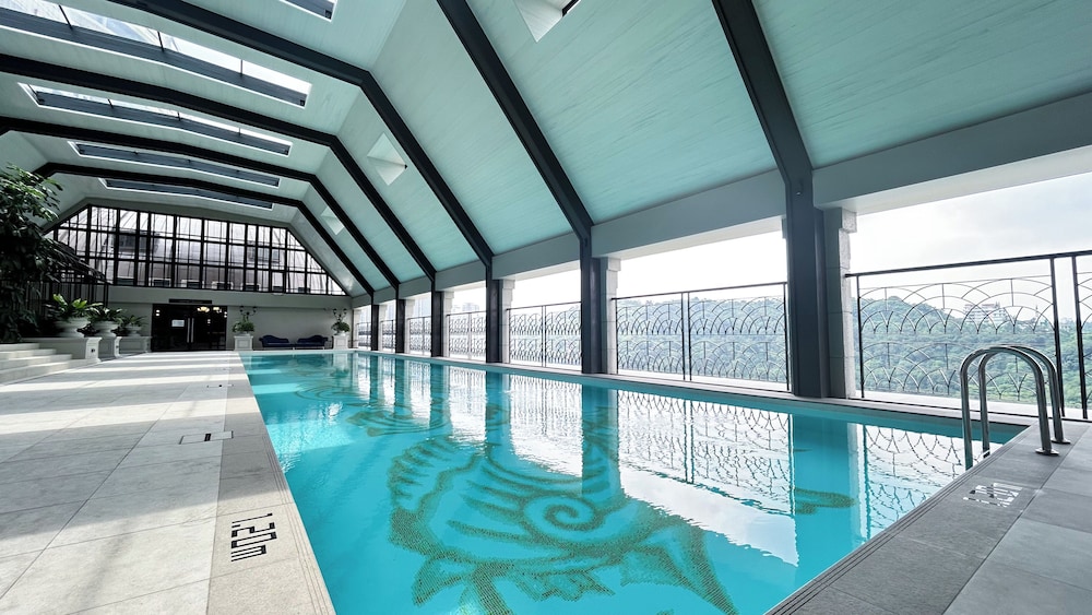 The Paxtonz by Manhattan Group