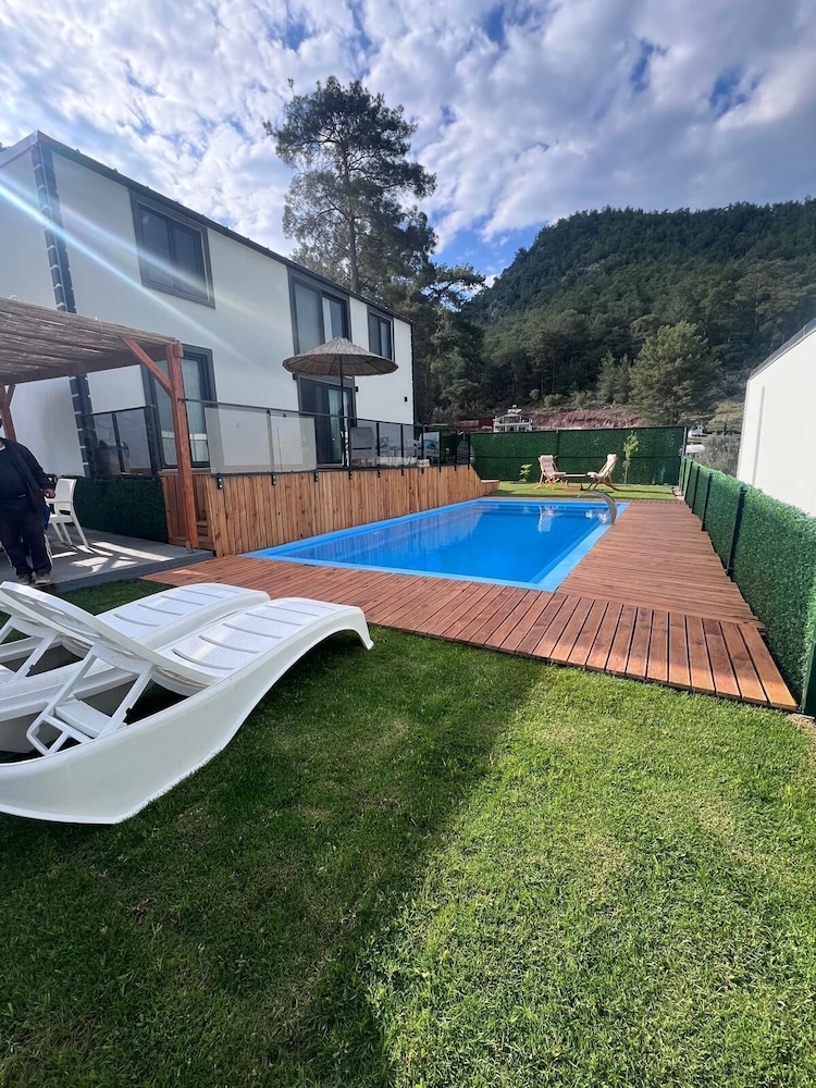 Gocek Endless Bungalow