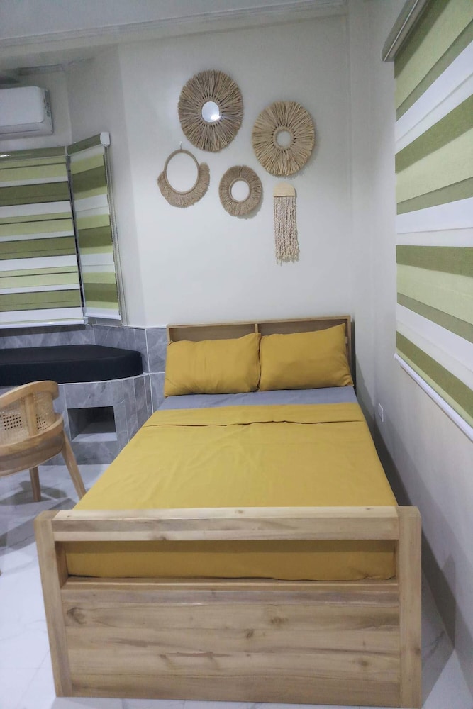 Michael's Homestay - Farm Villa near Patar Beach & Bolinao Falls